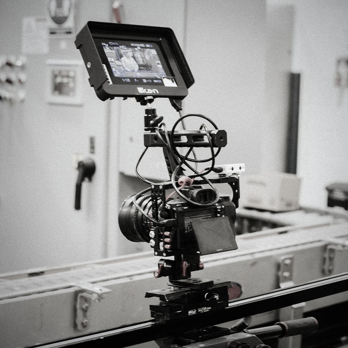 studio25-video-produkcija-priprema-seta-2